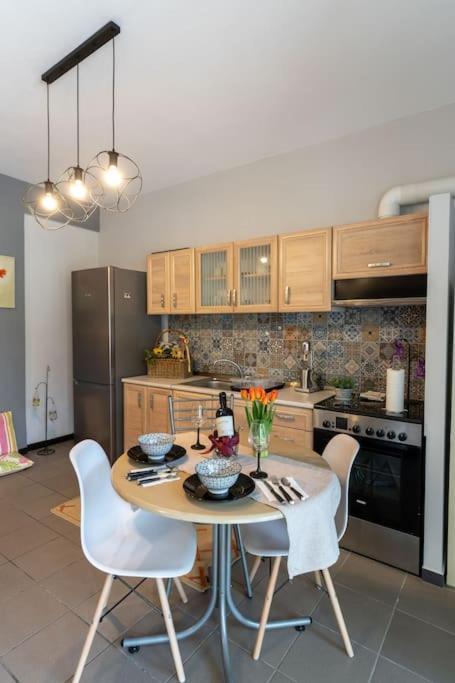 Elenis Cozy Apartment Larissa Luaran gambar