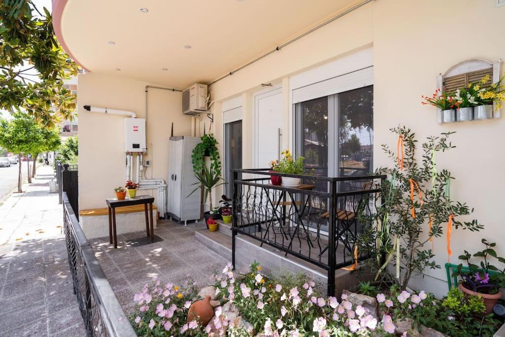 Elenis Cozy Apartment Larissa Luaran gambar