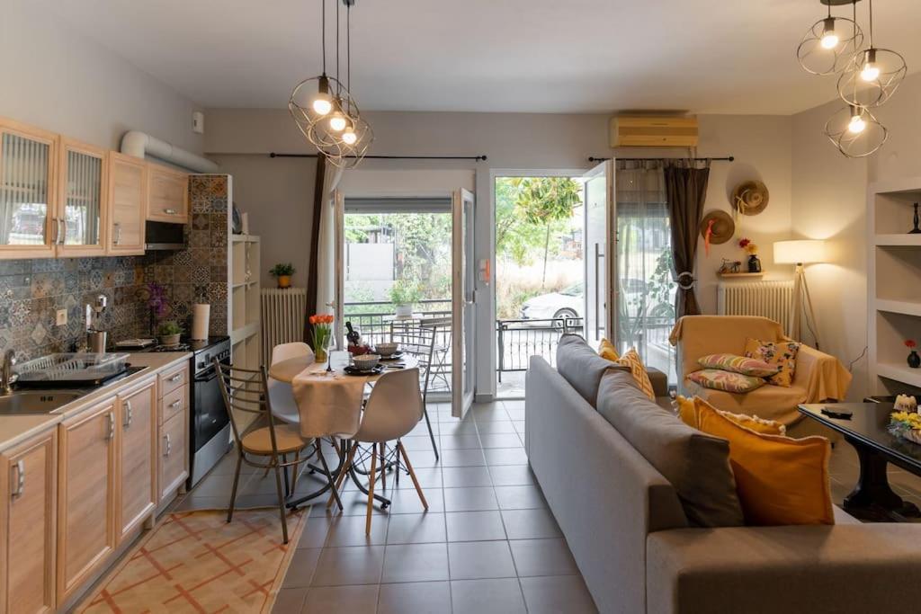 Elenis Cozy Apartment Larissa Luaran gambar
